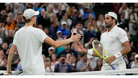 Wimbledon, Sinner fa i complimenti a Berrettini: “Bello rivederlo a questi livelli”. Lo sconfitto: “Sono triste ma orgoglioso”