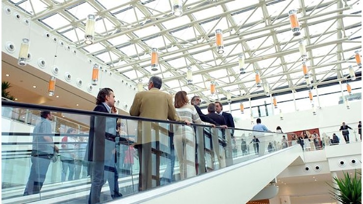 Consumi, ISTAT: vendite dettaglio in calo a marzo - La Stampa Consumi, ISTAT: vendite dettaglio in calo a marzo - La Stampa