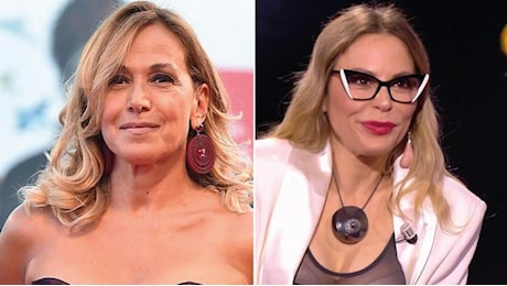 “Diffamò Barbara D’Urso”, condannata Nike Rivelli, figlia di Ornella Muti