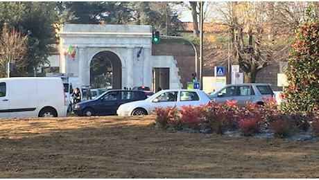 Porta Elisa si tinge di verde per la giornata mondiale della salute mentale