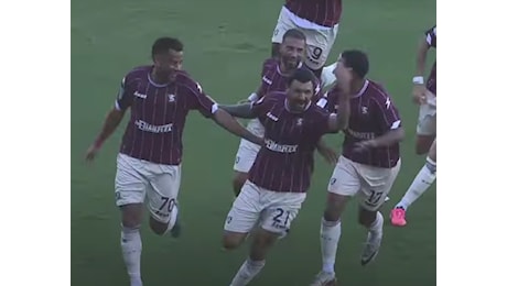 Serie B, Tello regala i tre punti alla Salernitana: blitz a Palermo