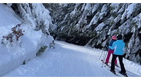 IL VIDEO. L'Appennino smentisce tutti, la grande nevicata per un Natale bianco