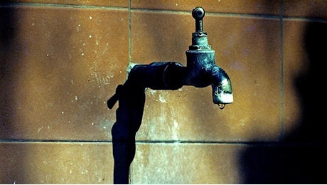 Ogni quartiere di Palermo senz’acqua per 24 ore: l’ipotesi drastica del piano anti-sete