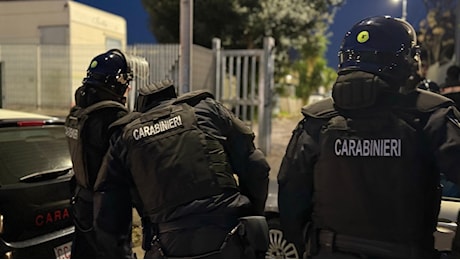 Furti e rapine in casa di anziani fra Roma e Grottaferrata, 10 colpi in pochi mesi: 5 arresti