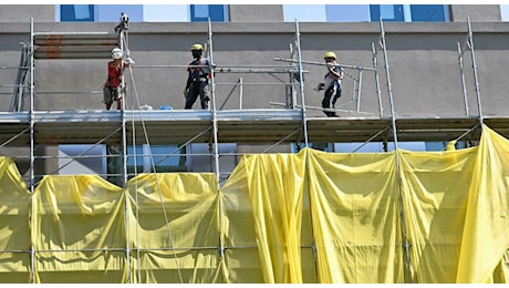 Superbonus, contributo a fondo perduto fino a 28.800 euro: quali lavori si possono fare