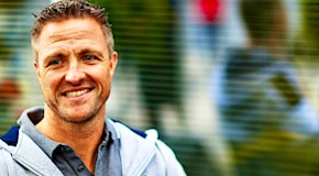 Ecco chi è: Ralf Schumacher fa coming out e mostra sui social il suo partner | blue News