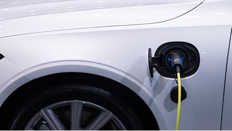 Le auto elettriche sono molto più affidabili delle termiche