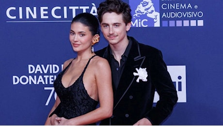 David di Donatello 2025: Timothée Chalamet e Kylie Jenner rubano la scena sul red carpet con stile e glamour