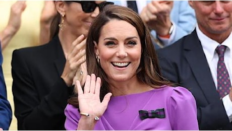 Kate Middleton, le rivelazioni della nuova biografia: mediatrice nella famiglia reale e gli ultimi mesi di Elisabetta