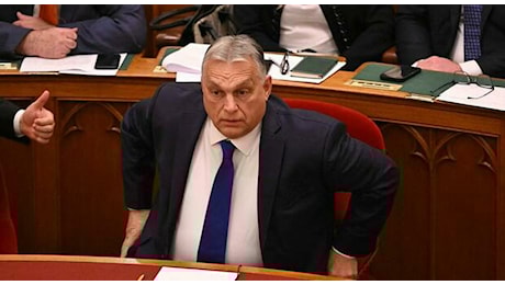 Orban vieta le marce del Gay pride: Budapest in piazza contro la legge