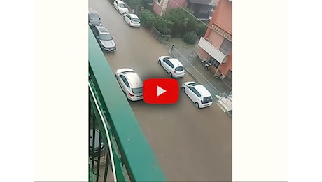 Meteo: Genova, Alluvione a Sestri. Strade come Fiumi in piena. Video