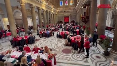 Roma, Natale a tavola con i poveri di Sant'Egidio