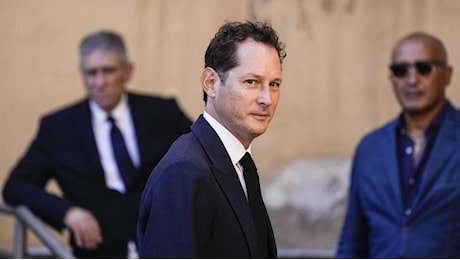 Stellantis, Elkann: «Verrò in Parlamento», la telefonata con Lorenzo Fontana