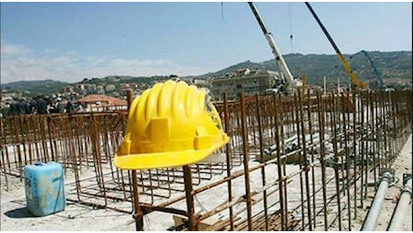 Emergenza caldo, stop a lavori in cantieri e cave: in Toscana scatta l’ordinanza