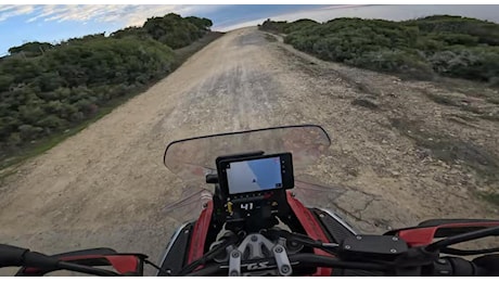 BMW R 1300 GS Adventure: le prime impressioni di guida [VIDEO]