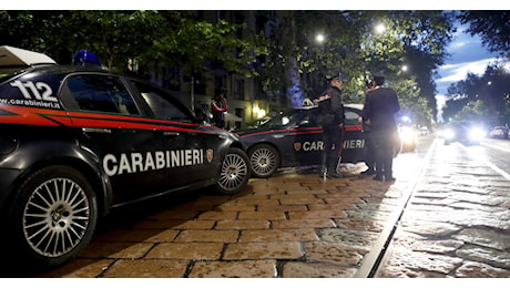 Guardia giurata spara in testa alla moglie in casa, poi il gesto estremo: Perugia sotto choc