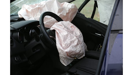 Airbag difettosi Citroen C3, accolto ricorso consumatori