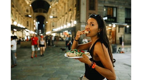 Estate, italiani in vacanza tra voglia di relax e buon cibo per ricaricare energie