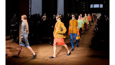 5 cose da aspettarsi alla prossima Paris Fashion Week Women's SS25