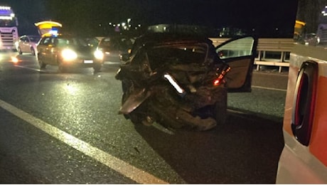 Due gravi incidenti in autostrada a Pontecagnano: perde la vita un 25enne