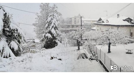 Cronaca meteo. Francia, prima neve in montagna. Tutto bianco dalla Savoia alle Alpi Marittime - Video