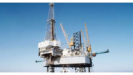 Prezzo del petrolio in rialzo, il Wti a 60,34 dollari