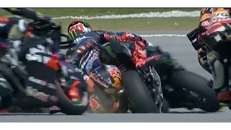 Miller shock, paura in MotoGP: la testa sbatte contro la ruota di Quartararo