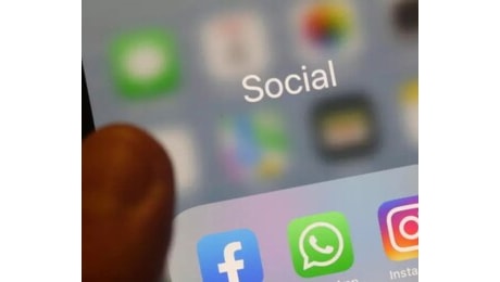 WhatsApp, da gennaio addio al supporto su decine di telefoni