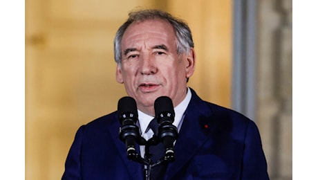 Francia, Bayrou ha promesso nomina governo 'prima di Natale'