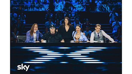 X Factor 2024, oggi primo live: giudici, concorrenti, dove vederlo in streaming