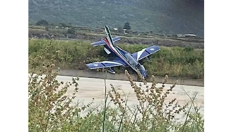 Pantelleria, tre Frecce Tricolore coinvolte in un incidente. Un pilota ferito a una gamba
