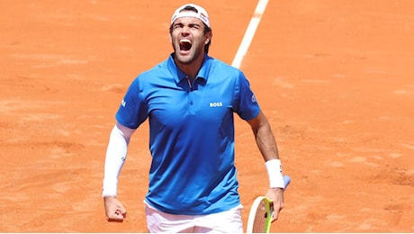 Berrettini esalta i 10mila del Centrale di Roma: 6-4 7-6 a Fearnley. Ora Bublik o Ruud