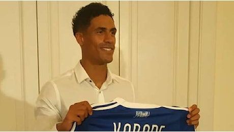 Il Como perde Varane: il francese ko dopo 20' in Coppa Italia