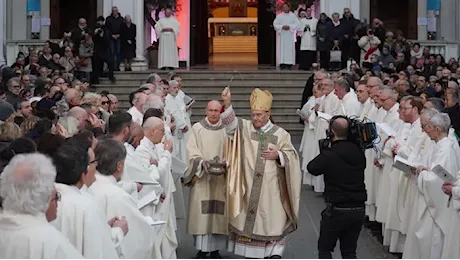 «Pellegrini di speranza», più di mille fedeli per l’apertura del Giubileo a Bergamo - Foto e video